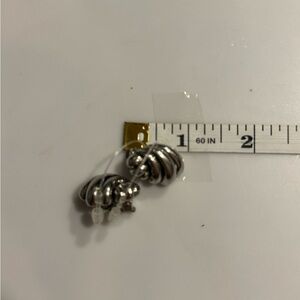 Vintage Silver tone Leaf Earrings